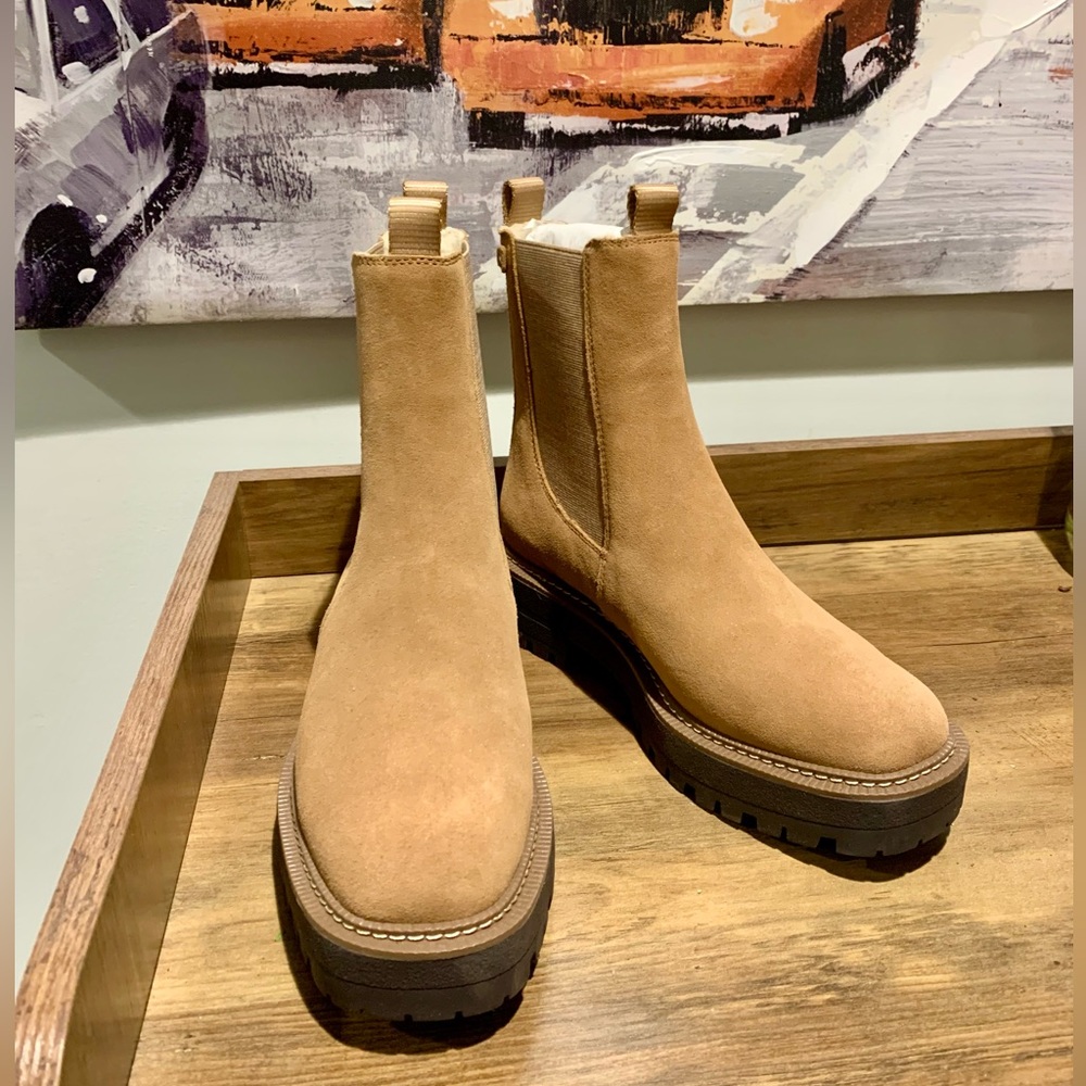 Sam Edelman Women's Laguna Chelsea Boot sz7,5